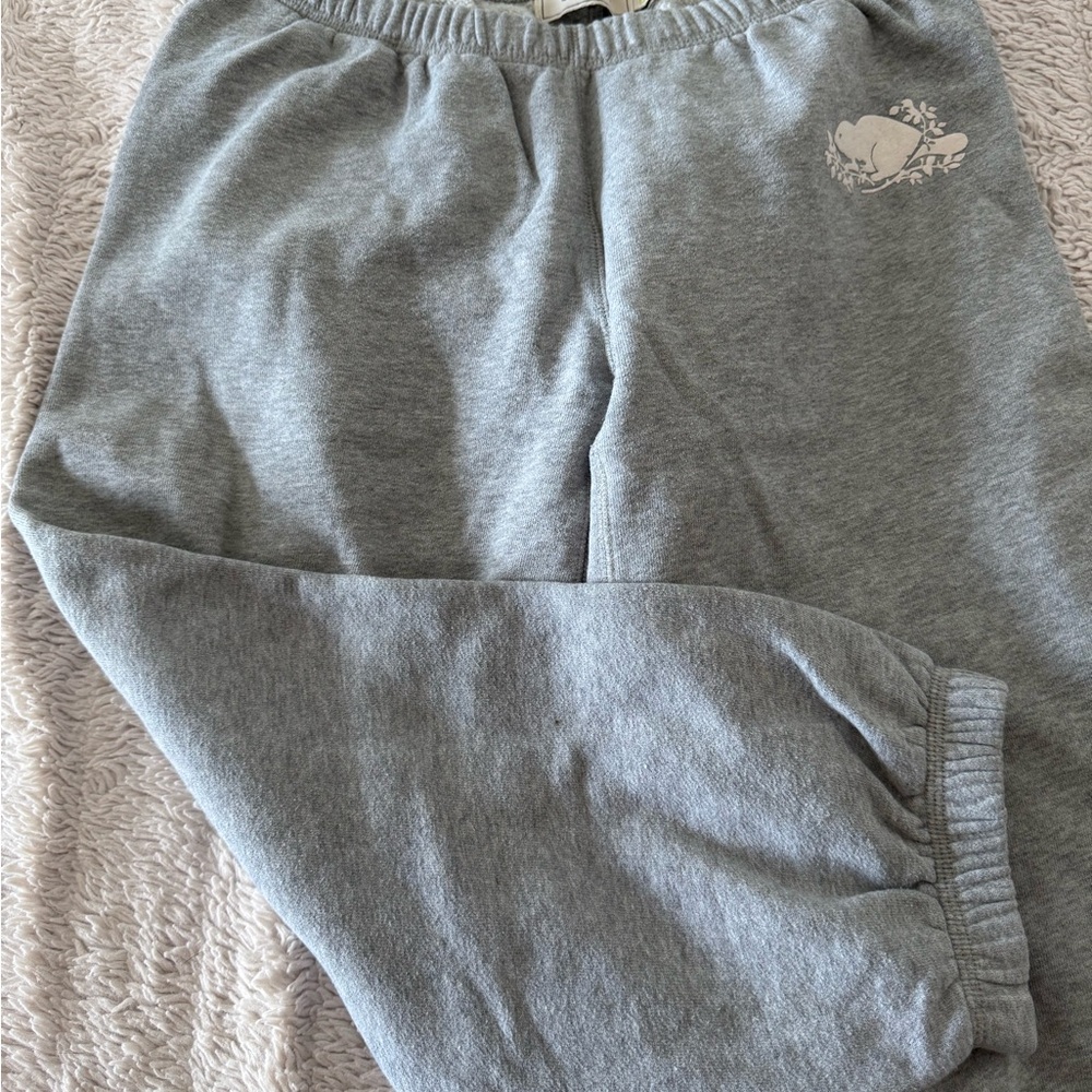Roots Gray Women's Capris